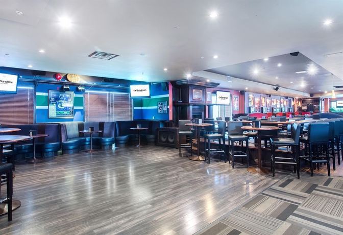 Imagen de los interiores del Hotel Sandman Victoria. Foto 14