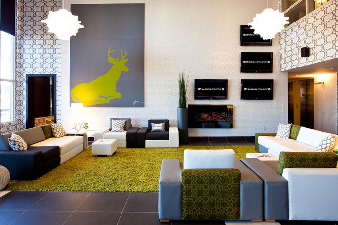 Imagen de los interiores del Hotel Sandman and Suites Calgary South. Foto 14