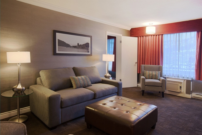 Imagen de los interiores del Hotel Sandman and Suites Kelowna. Foto 14