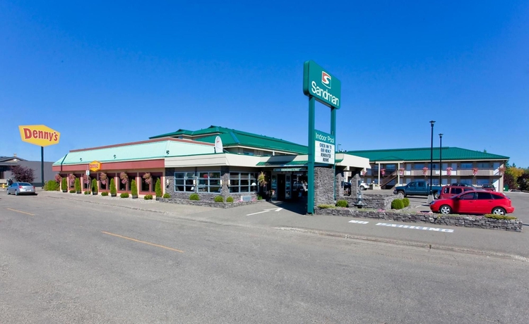 Imagen de los exteriores del Hotel Sandman and Suites Prince George. Foto 10
