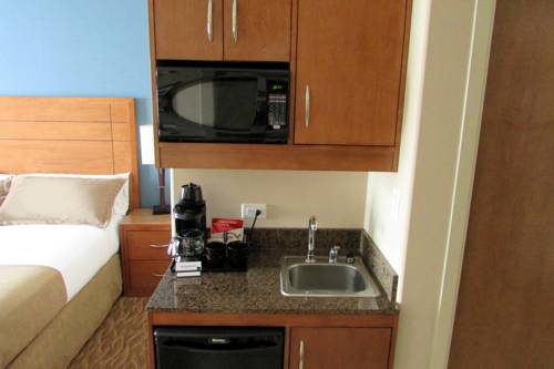 Imagen de la habitación del Hotel Sandman and Suites Squamish. Foto 7
