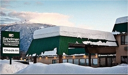 Imagen de los exteriores del Hotel Sandmann Inn Revelstoke. Foto 3