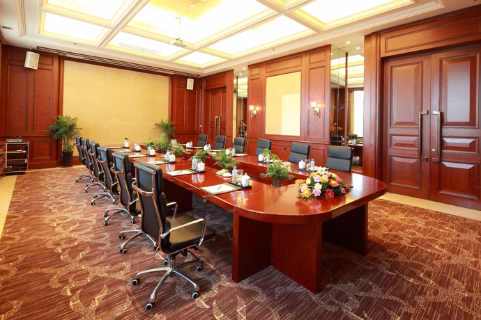 Imagen general del Hotel Sandn Grand Hotel Chaohu. Foto 4