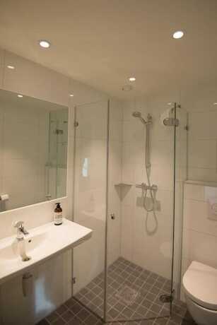 Imagen de la habitación del Hotel Sandnessj&oslash;en overnatting. Foto 8