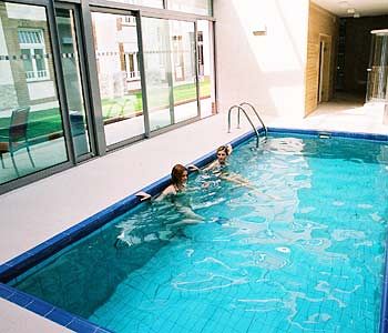 Imagen de la piscina del Hotel Sandor Pavillon. Foto 9