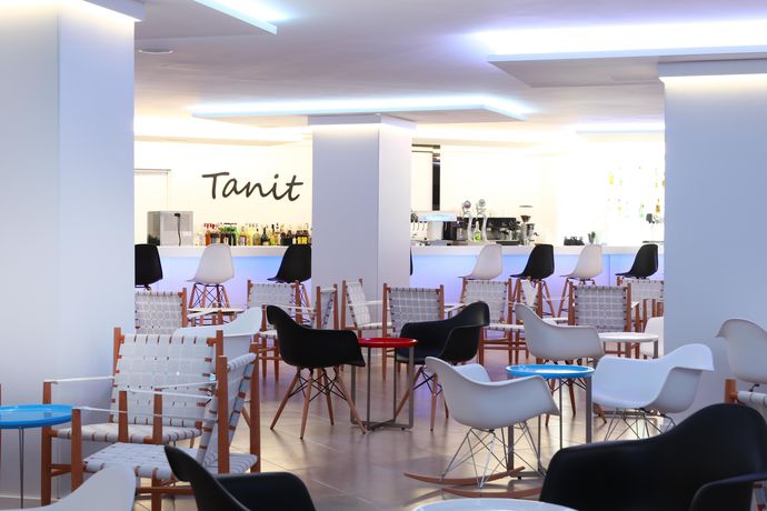 Imagen de los interiores del Hotel Sandos El Greco - Adults Only. Foto 10