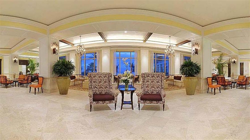 Imagen de los interiores del Hotel Sandpearl Resort. Foto 14