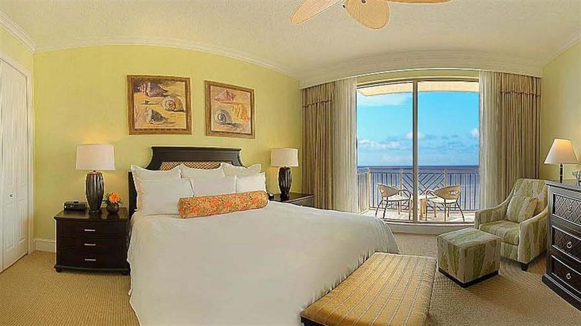 Imagen de la habitación del Hotel Sandpearl Resort. Foto 13