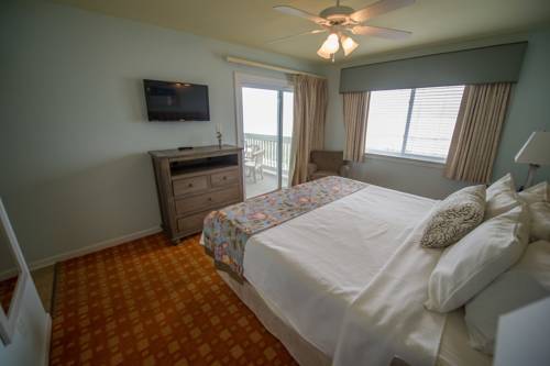 Imagen de la habitación del Hotel Sandpebble Beach Club Surfside Beach A Ramada By Wyndham. Foto 3