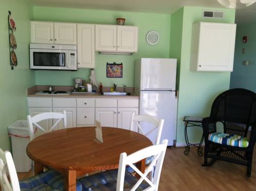 Imagen de la habitación del Hotel Sandpeddler Inn And Suites. Foto 2