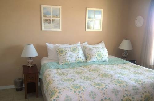 Imagen de la habitación del Hotel Sandpeddler Inn And Suites. Foto 4
