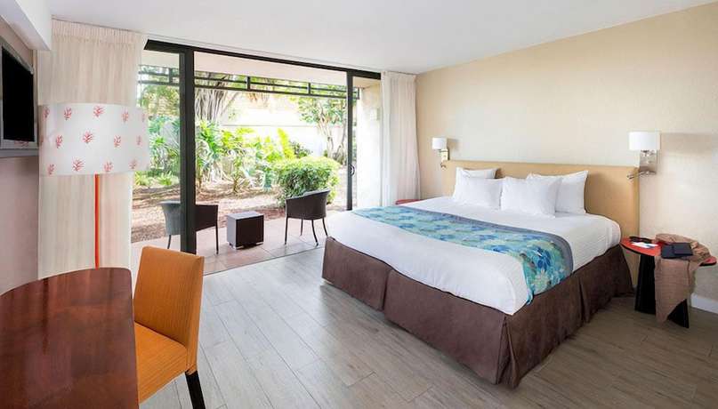 Imagen de la habitación del Hotel Sandpiper Bay All-Inclusive, Trademark Collection by Wyndham. Foto 8