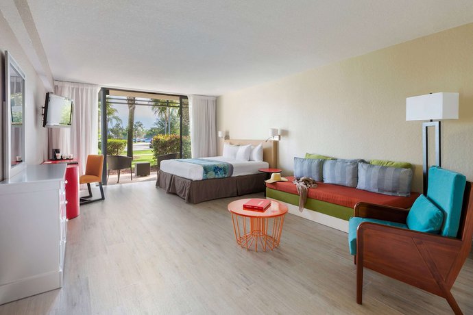 Imagen de la habitación del Hotel Sandpiper Bay All-Inclusive, Trademark Collection by Wyndham. Foto 11
