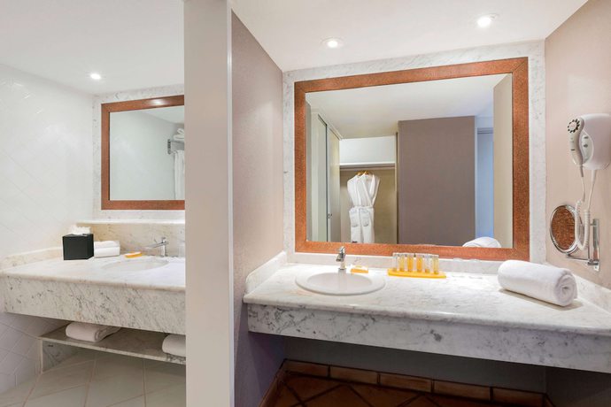 Imagen de la habitación del Hotel Sandpiper Bay All-Inclusive, Trademark Collection by Wyndham. Foto 15