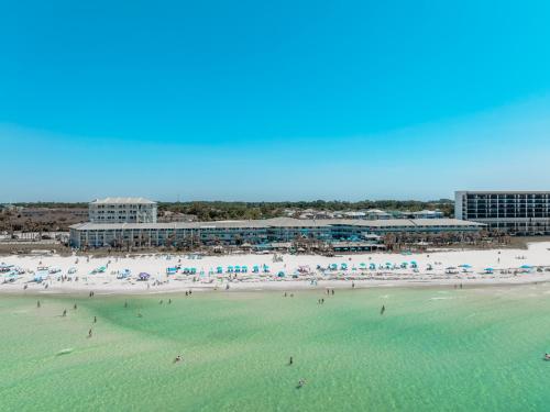 Imagen general del Hotel Sandpiper Beacon Beach Resort. Foto 1