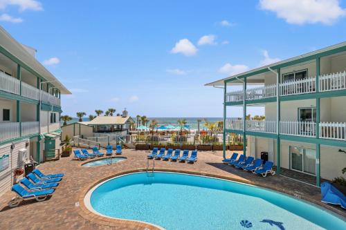 Imagen general del Hotel Sandpiper Beacon Beach Resort. Foto 6