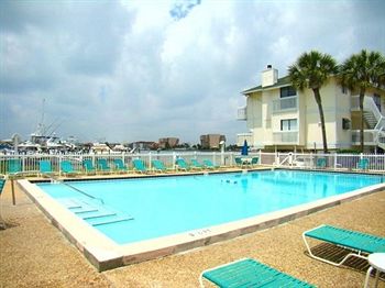 Imagen de los interiores del Hotel Sandpiper Cove Studios By Holiday Isle. Foto 14
