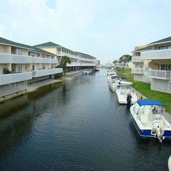 Imagen de los exteriores del Hotel Sandpiper Cove Studios By Holiday Isle. Foto 8