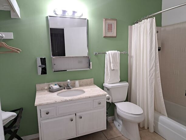 Imagen general del Hotel Sandpiper Springs Spa and Retreat. Foto 2