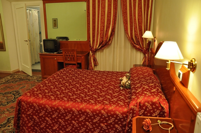 Imagen de la habitación del Hotel Sandra, Castro Pretorio. Foto 7