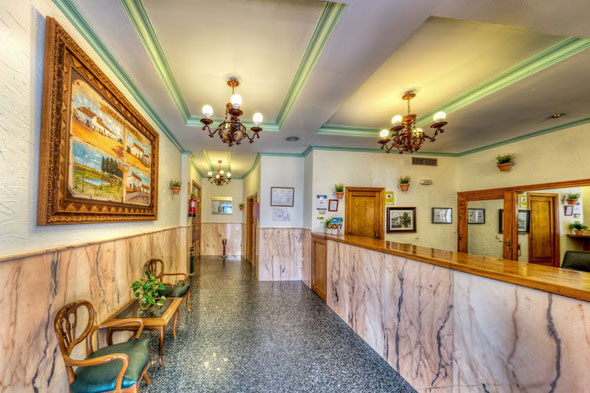 Imagen general del Hotel Sandra. Foto 6