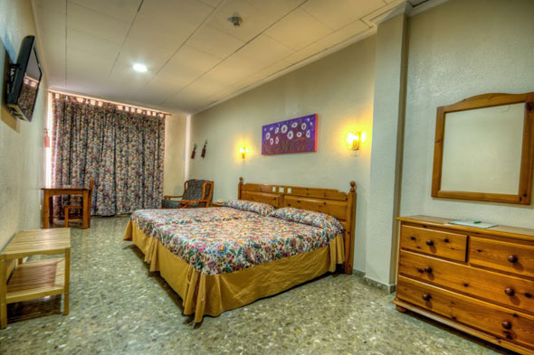 Imagen general del Hotel Sandra. Foto 11