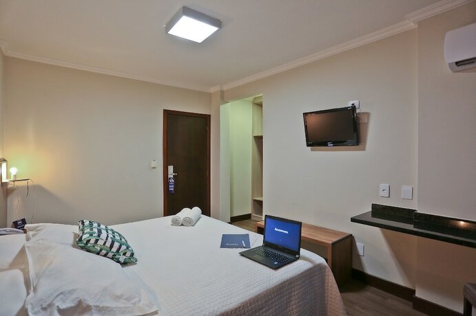 Imagen de la habitación del Hotel Sandri City. Foto 20