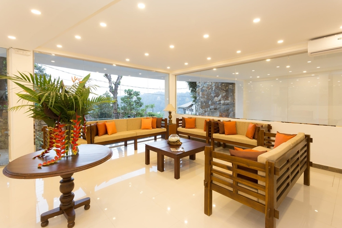 Imagen de los interiores del Hotel Sandriana Lake View. Foto 15