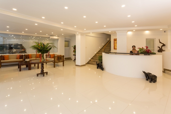 Imagen de los interiores del Hotel Sandriana Lake View. Foto 17