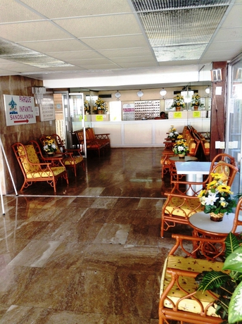 Imagen de los interiores del Hotel Sands Acapulco and Bungalows. Foto 10