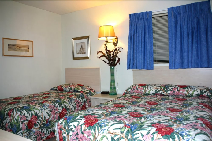 Imagen de la habitación del Hotel Sands Beach Club. Foto 5