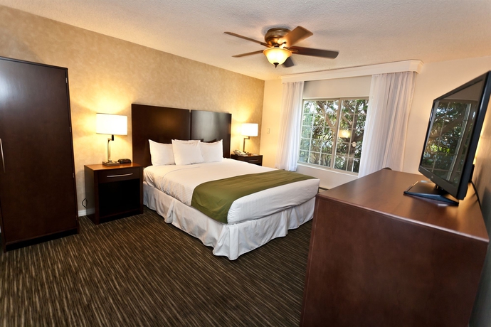 Imagen de la habitación del Hotel Sands By The Sea. Foto 2