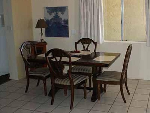 Imagen general del Hotel Sands Inn and Suites Lake Havasu City. Foto 2