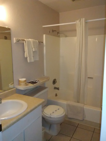 Imagen general del Hotel Sands Inn and Suites Lake Havasu City. Foto 6