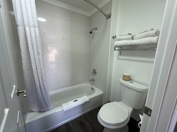 Imagen de la habitación del Hotel Sands Motel, Livermore. Foto 9