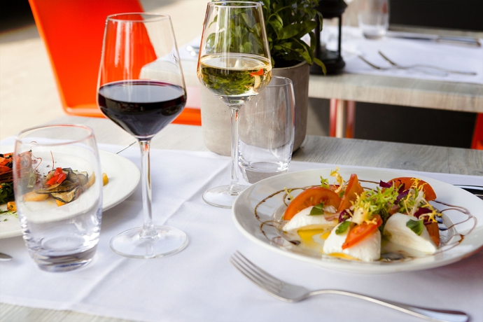 Imagen del bar/restaurante del Hotel Sandton Eindhoven Centre. Foto 5