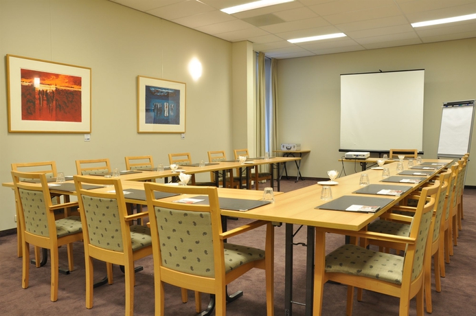 Imagen de los interiores del Hotel Sandton Eindhoven Centre. Foto 12