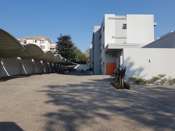 Imagen general del Hotel Sandton Executive Suites on Daisy. Foto 1