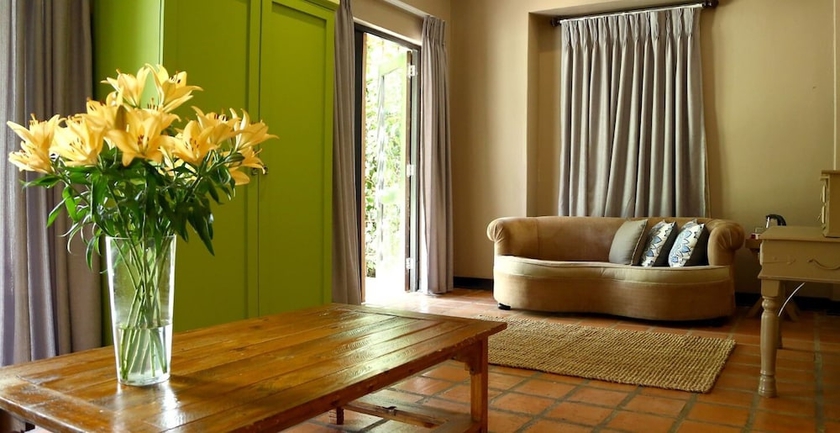 Imagen de la habitación del Hotel Sandton Lodge Rivonia. Foto 4