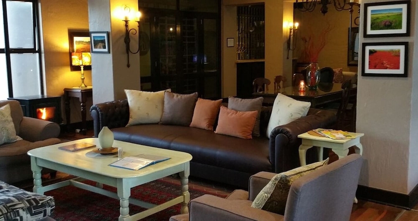 Imagen del bar/restaurante del Hotel Sandton Lodge Rivonia. Foto 2