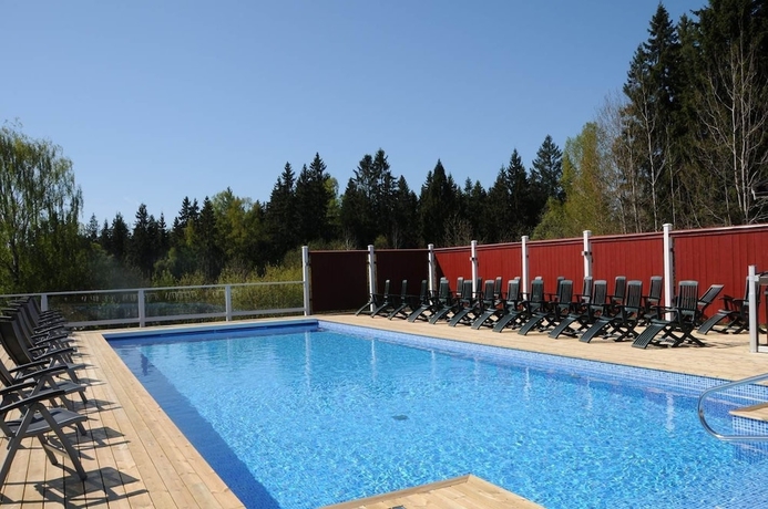 Imagen de la piscina del Hotel Sandvik G&aring;rd. Foto 15