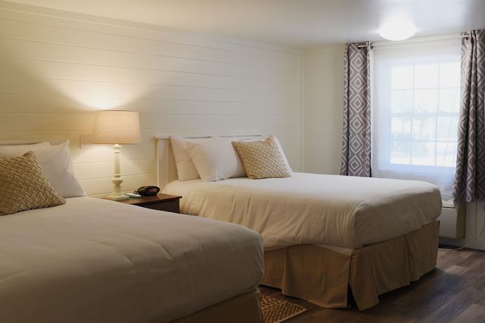 Imagen de la habitación del Hotel Sandwich Inn and Suites. Foto 8