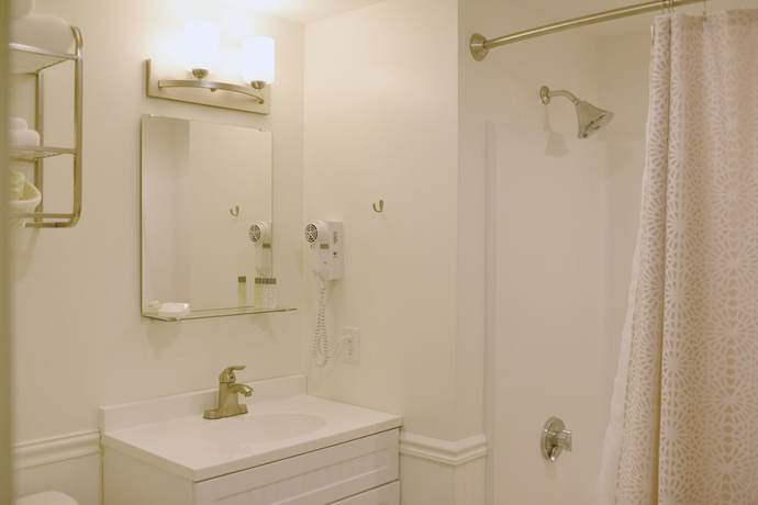 Imagen de la habitación del Hotel Sandwich Inn and Suites. Foto 16