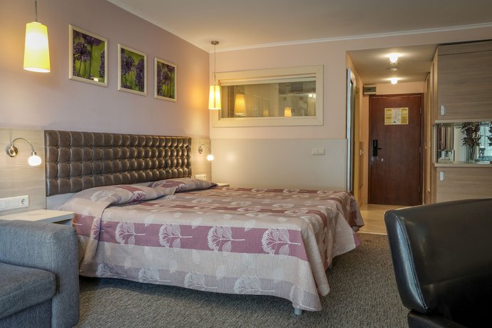 Imagen de la habitación del Hotel Sandy Beach - All Inclusive. Foto 9