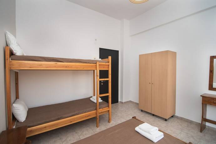 Imagen de la habitación del Hotel Sandy Beach Annexe. Foto 19