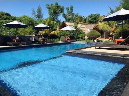 Imagen general del Hotel Sandy Beach Bungalows. Foto 2