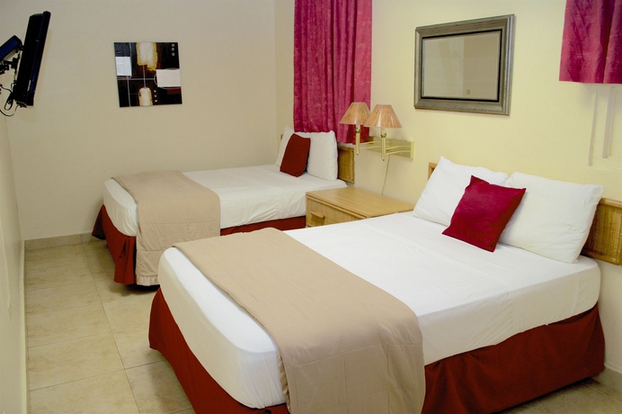 Imagen de la habitación del Hotel Sandy Beach. Foto 3