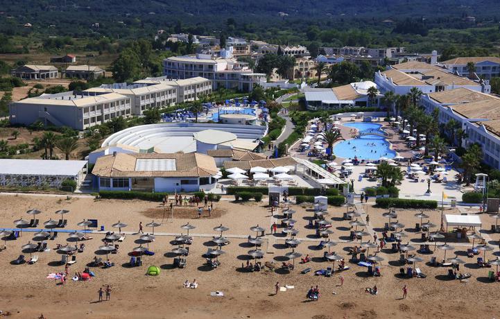 Imagen general del Hotel Sandy Beach Resort, Aghios Georgios (Sur). Foto 17