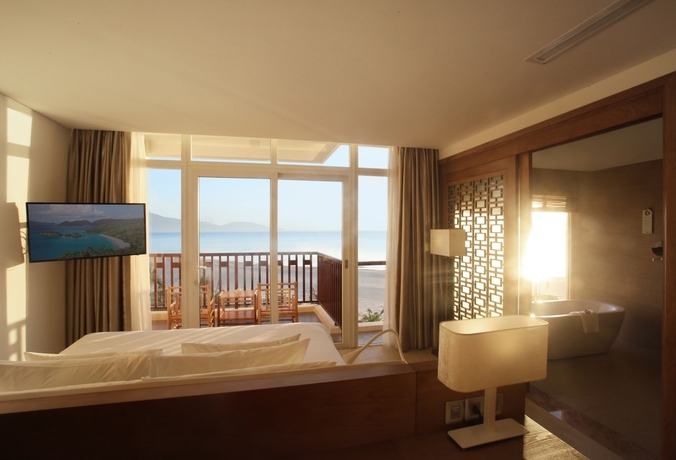Imagen de la habitación del Hotel Sandy Beach Resort Da Nang. Foto 2