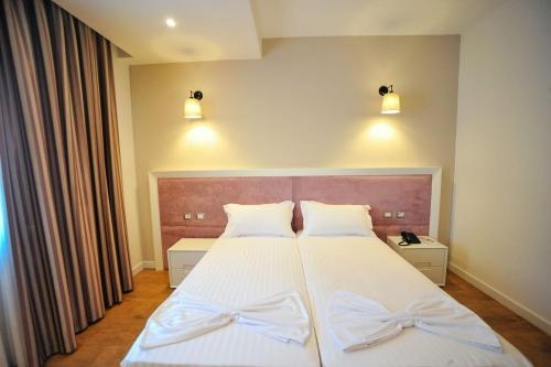 Imagen de la habitación del Hotel Sandy Beach Resort, Golem. Foto 6